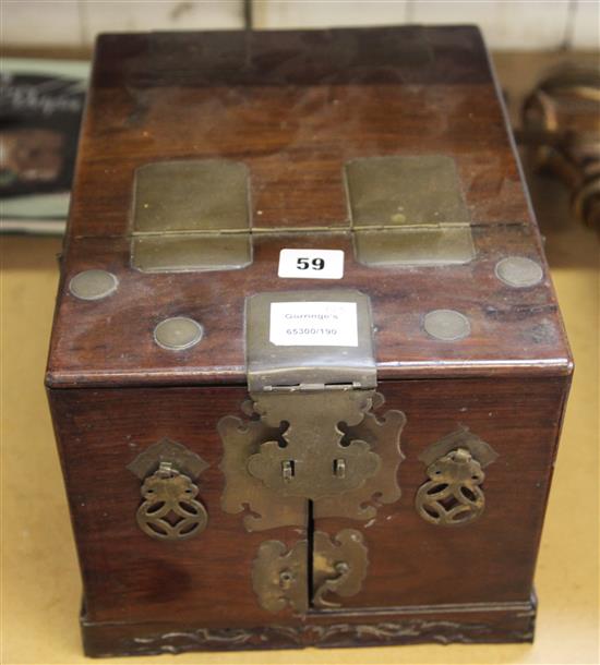 Chinese rosewood and brass jewellery box(-)